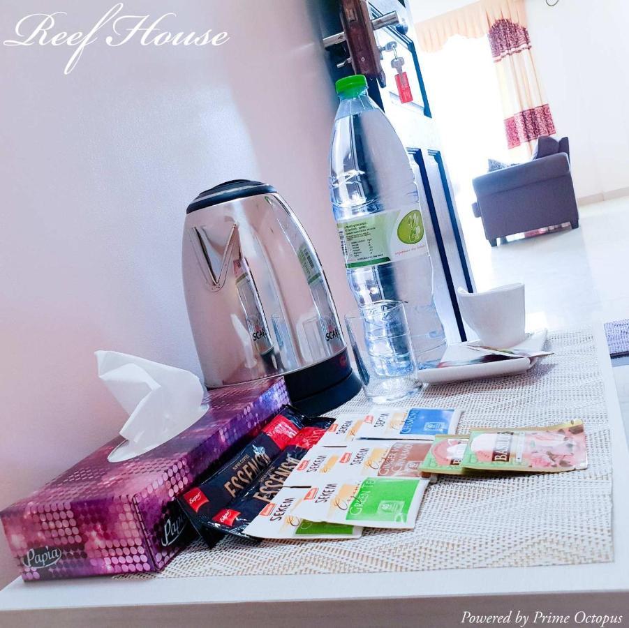 Reef Guest House Male Bagian luar foto